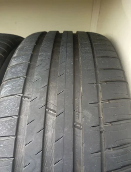 255/45 R20 Michelin Pilot Sport 4 SUV 255/45 R20 Michelin Pilot Sport 4 SUV