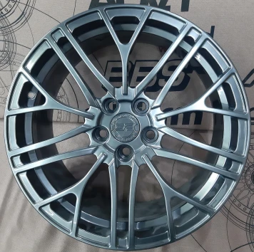 SOLOMON ALSBERG CROSSROAD TOYOTA Camry(Rav4) 8x18 5x114.3 ET35