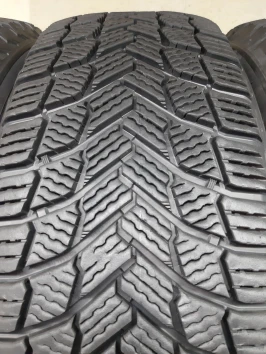 205/60 R16 Michelin X-Ice Snow