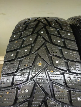 225/65 R17 Dunlop Grandtrek Ice 02