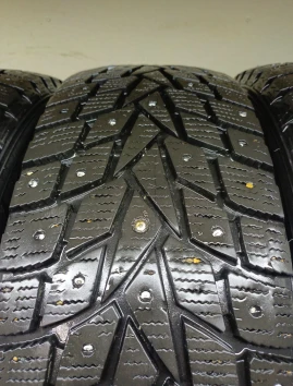 225/65 R17 Dunlop Grandtrek Ice 02