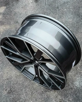 RGW 1889 9x21 5x112 ET30 RGW 1889 9x21 5x112 ET30