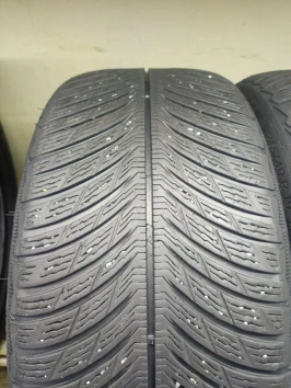 245/40 R19 275/35 R19