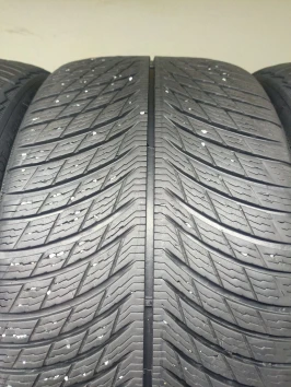 245/40 R19 275/35 R19