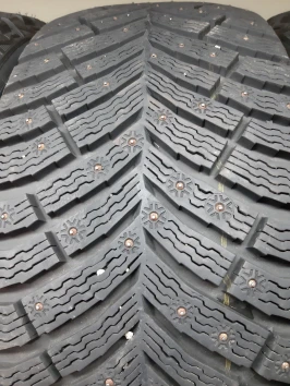245/45 R19 Michelin X-Ice North 4