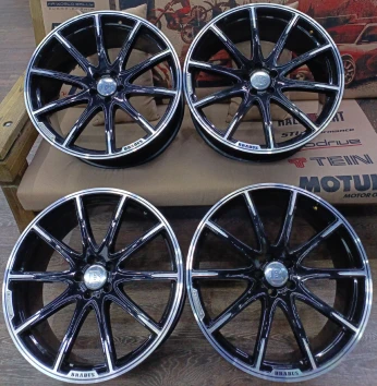 4шт  BRABUS Диски  10.5x22, 5*112 ЕТ:31 Dia:66.5 10.5x22, 5*112 ЕТ:55 Dia:66.5