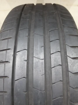 245/45 R20 Pirelli P Zero Luxury Saloon