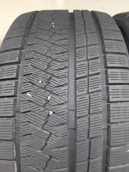 225/40 R19 255/35 R19 Triangle Snowlink TWT02