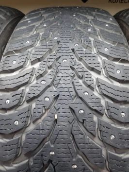 275/60 R20 Ikon Tyres Autograph Ice 9 SUV