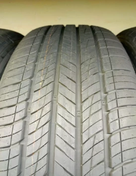 265/65 R17 Kumho Crugen HP71