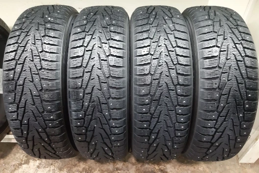 215/70 R16 Nokian Nordman 7 SUV