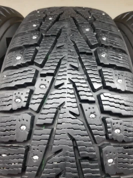 215/70 R16 Nokian Nordman 7 SUV