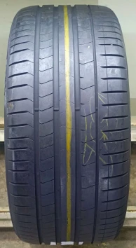 315/35 R21 Pirelli PZero
