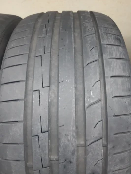 235/40 R18 235/40 R18