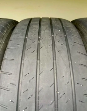 225/60 R18 Bridgestone Alenza H/L 33 225/60 R18 Bridgestone Alenza H/L 33