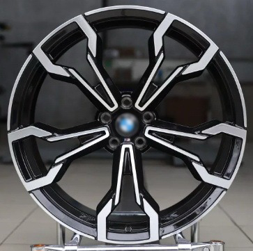 Forged 11x22 5*112 Et:28 Dia:66,6 Gloss Black Face