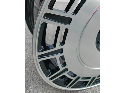 RGW CT2522C-3 9x21 5x120 ET:45 dia:62.5 Gloss Black Polish Face
