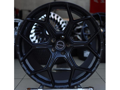 Forged MW03 10x22 5*112 Et:30 Dia:66,6 Satin Black
