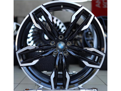 Forged 718M 9x20 5*112 Et:20 Dia:66,6 Gloss Black Face