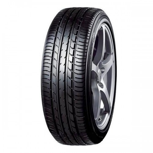 Yokohama 215/55 R17 94V