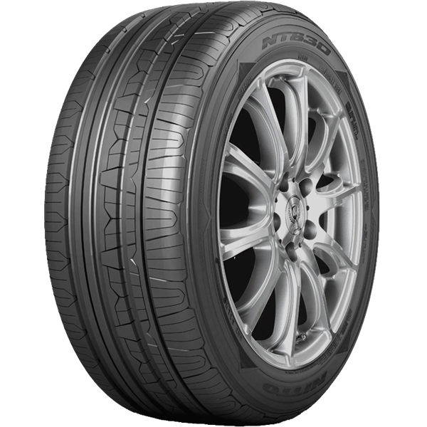 Nitto 235/40 R18 95Y