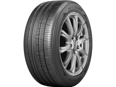 235/40 R18 95Y Nitto NT830